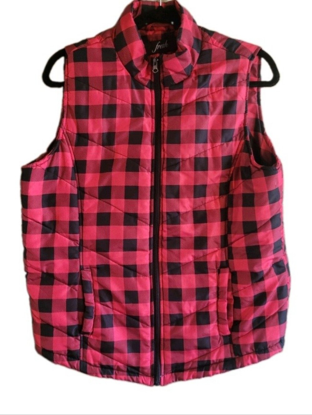Women's Fresh Brand Red And Black Puffer Plaid  Vest Size Large Fall Check